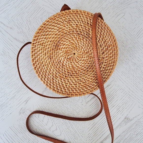 Amerii Handwoven Bali Crossbody Bag - Picture 5 of 7